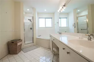 5663 NW 112th Pl, Doral, FL 33178 - Photo 34