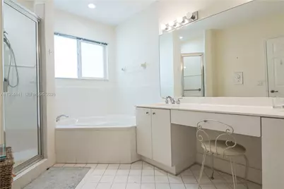 5663 NW 112th Pl #5663, Doral, FL 33178 - Photo 32