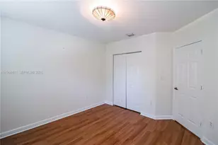 5663 NW 112th Pl, Doral, FL 33178 - Photo 16