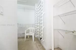 5663 NW 112th Pl, Doral, FL 33178 - Photo 36