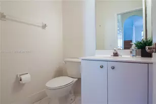 5663 NW 112th Pl, Doral, FL 33178 - Photo 26