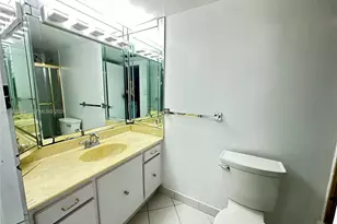 18051 Biscayne Blvd, Aventura, FL 33160 - Photo 24