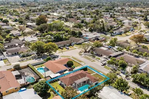 16321 SW 102nd Pl, Miami, FL 33157 - Photo 6