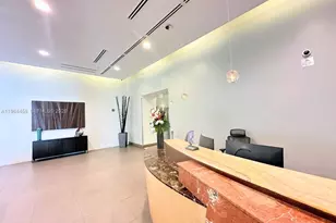 665 NE 25th St, Miami, FL 33137 - Photo 18