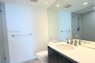 665 NE 25th St, Miami, FL 33137 - Photo 14