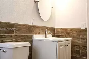 212 N 41st St, Fort Pierce, FL 34947 - Photo 8