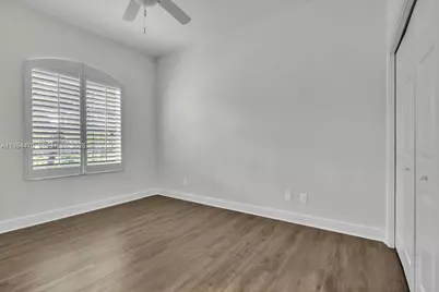 837 Vistana Circle, Naples, FL 34119 - Photo 24