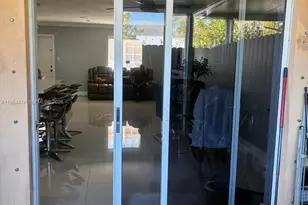 9425 NW 114th Ln, Hialeah Gardens, FL 33018 - Photo 30