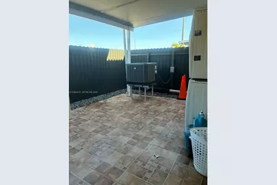 9425 NW 114th Ln #3, Hialeah Gardens, FL 33018 - Photo 32
