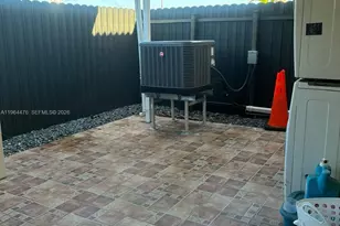 9425 NW 114th Ln, Hialeah Gardens, FL 33018 - Photo 32