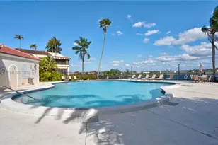 20120 NE 3rd Ct, Miami, FL 33179 - Photo 34