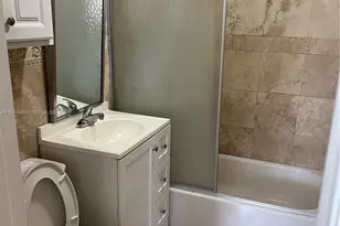 6823 SW 25th St, Miami, FL 33155 - Photo 8