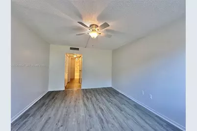 1470 NE 125th Ter #210, North Miami, FL 33161 - Photo 16