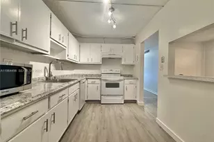 1470 NE 125th Terrace, North Miami, FL 33161 - Photo 1