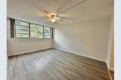 1470 NE 125th Ter #210, North Miami, FL 33161 - Photo 14