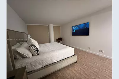 1717 N Bayshore Dr #A-1057, Miami, FL 33132 - Photo 4