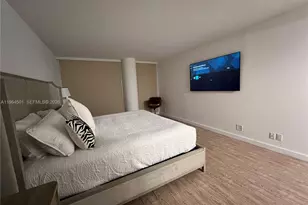 1717 N Bayshore Dr, Miami, FL 33132 - Photo 4