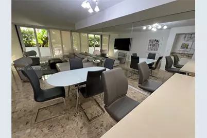 1717 N Bayshore Dr #A-1057, Miami, FL 33132 - Photo 1
