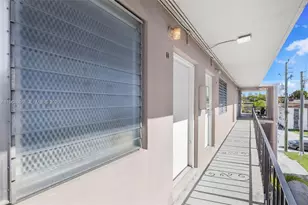 126 SW 18th Ave, Miami, FL 33135 - Photo 14