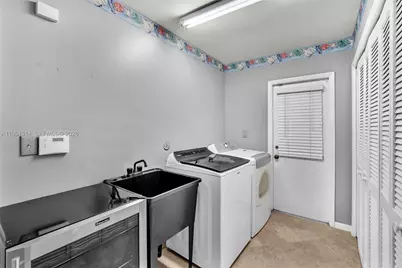 7371 NW 83rd Way, Tamarac, FL 33321 - Photo 16