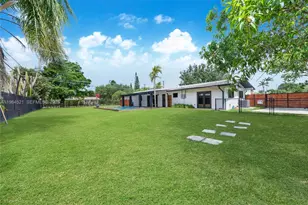 8270 SW 130th St, Pinecrest, FL 33156 - Photo 16