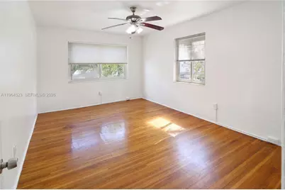 8100 Crespi Blvd #3, Miami Beach, FL 33141 - Photo 12