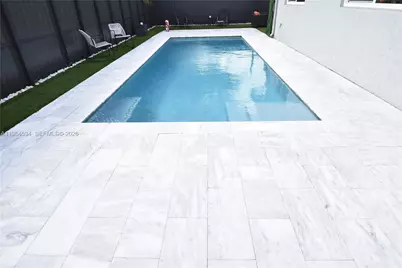 630 N 66th Ave, Hollywood, FL 33024 - Photo 18