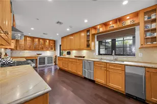 1648 Nocatee Dr, Miami, FL 33133 - Photo 10