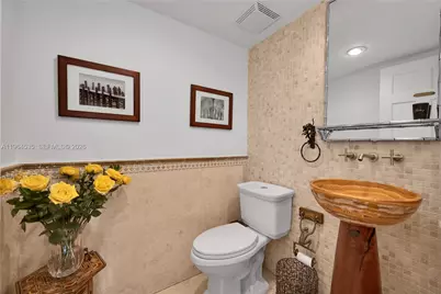 1648 Nocatee Dr, Miami, FL 33133 - Photo 16