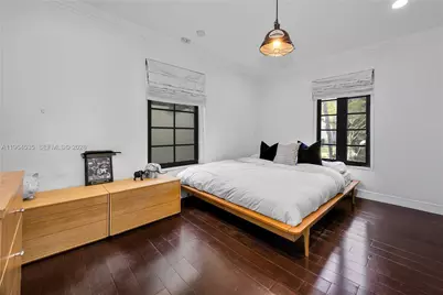 1648 Nocatee Dr, Miami, FL 33133 - Photo 14