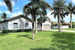 27669 SW 154th Ave, Homestead, FL 33032 - Photo 2