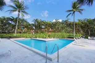 4201 N Ocean Dr, Hollywood, FL 33019 - Photo 32