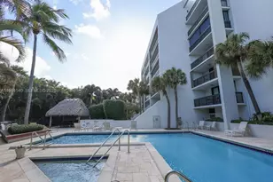 4201 N Ocean Dr, Hollywood, FL 33019 - Photo 30
