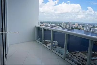 18101 Collins Ave #5208, Sunny Isles Beach, FL 33160 - Photo 16