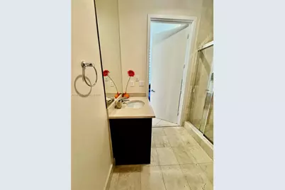 18101 Collins Ave #5208, Sunny Isles Beach, FL 33160 - Photo 10