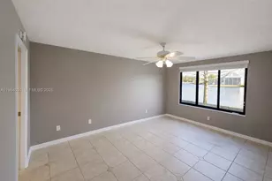 10722 W Clairmont Cir, Tamarac, FL 33321 - Photo 22