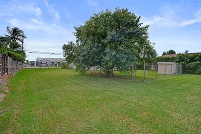 13401 SW 38th St, Miami, FL 33175 - Photo 8