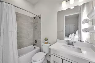 8028 Liberty Wy, Parkland, FL 33067 - Photo 14