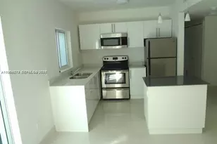 6891 Bay Dr, Miami Beach, FL 33141 - Photo 1