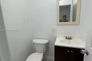 821 NW 46th Ave, Plantation, FL 33317 - Photo 6