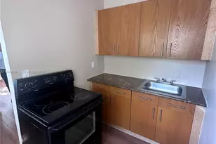 295 NE 55th St, Miami, FL 33137 - Photo 2