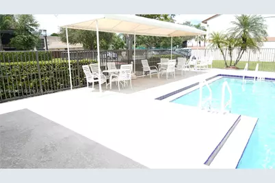 7041 SW 42nd Pl, Davie, FL 33314 - Photo 20