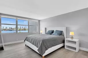 16570 NE 26th Ave, North Miami Beach, FL 33160 - Photo 16