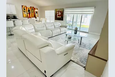 1137 NE 4th Pl, Cape Coral, FL 33909 - Photo 18