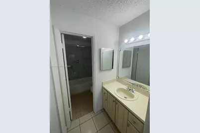 9700 Hammocks Blvd #204, Miami, FL 33196 - Photo 8