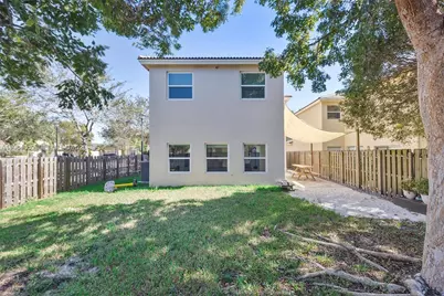 1602 SE 20th Rd, Homestead, FL 33035 - Photo 40
