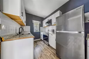 1342 NW 1st St, Miami, FL 33125 - Photo 28