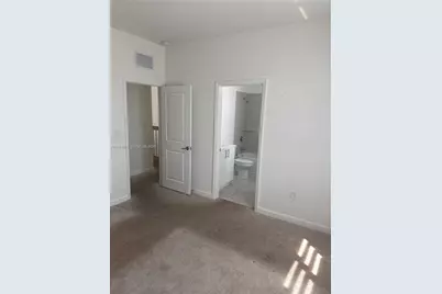 623 SE 13th St Cir, Homestead, FL 33034 - Photo 8