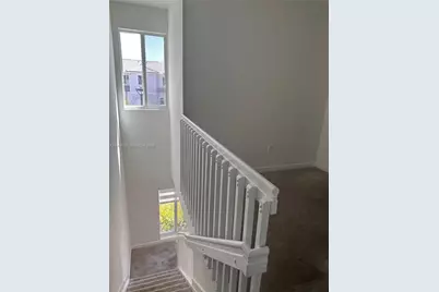 623 SE 13th St Cir, Homestead, FL 33034 - Photo 14