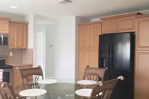 9835 SW 56th St, Miami, FL 33165 - Photo 8